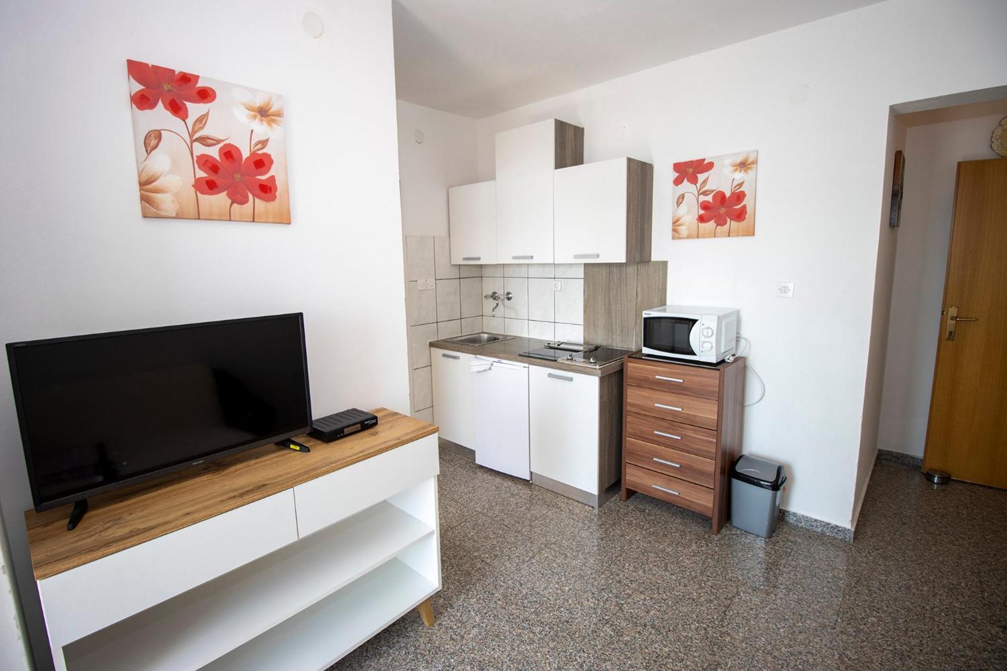 Apartmani Vesna Целина Экстерьер фото