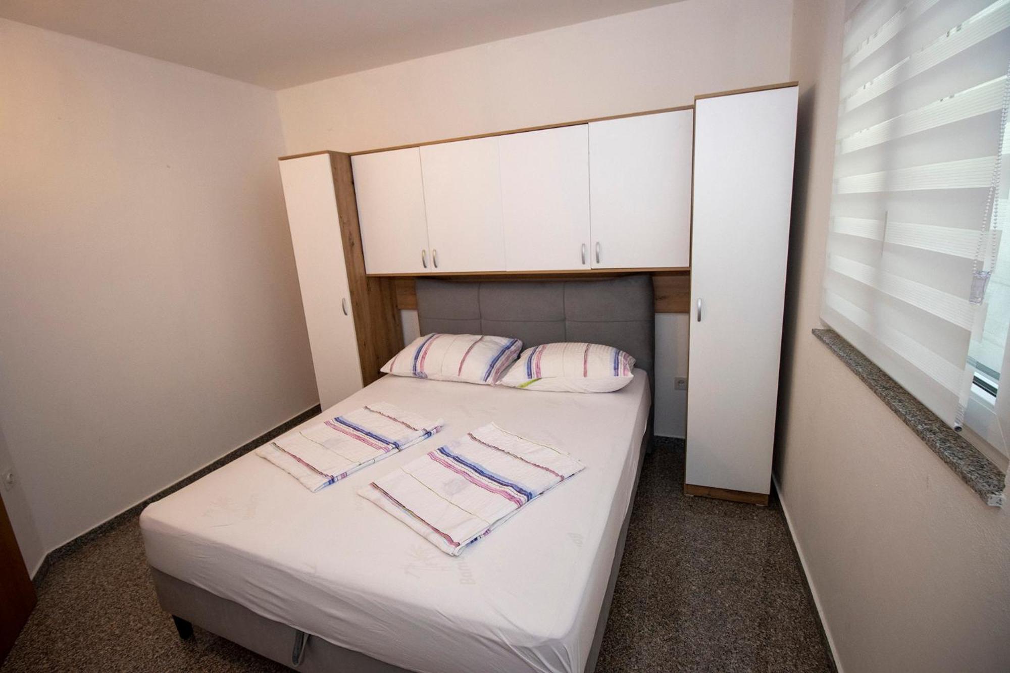 Apartmani Vesna Целина Экстерьер фото
