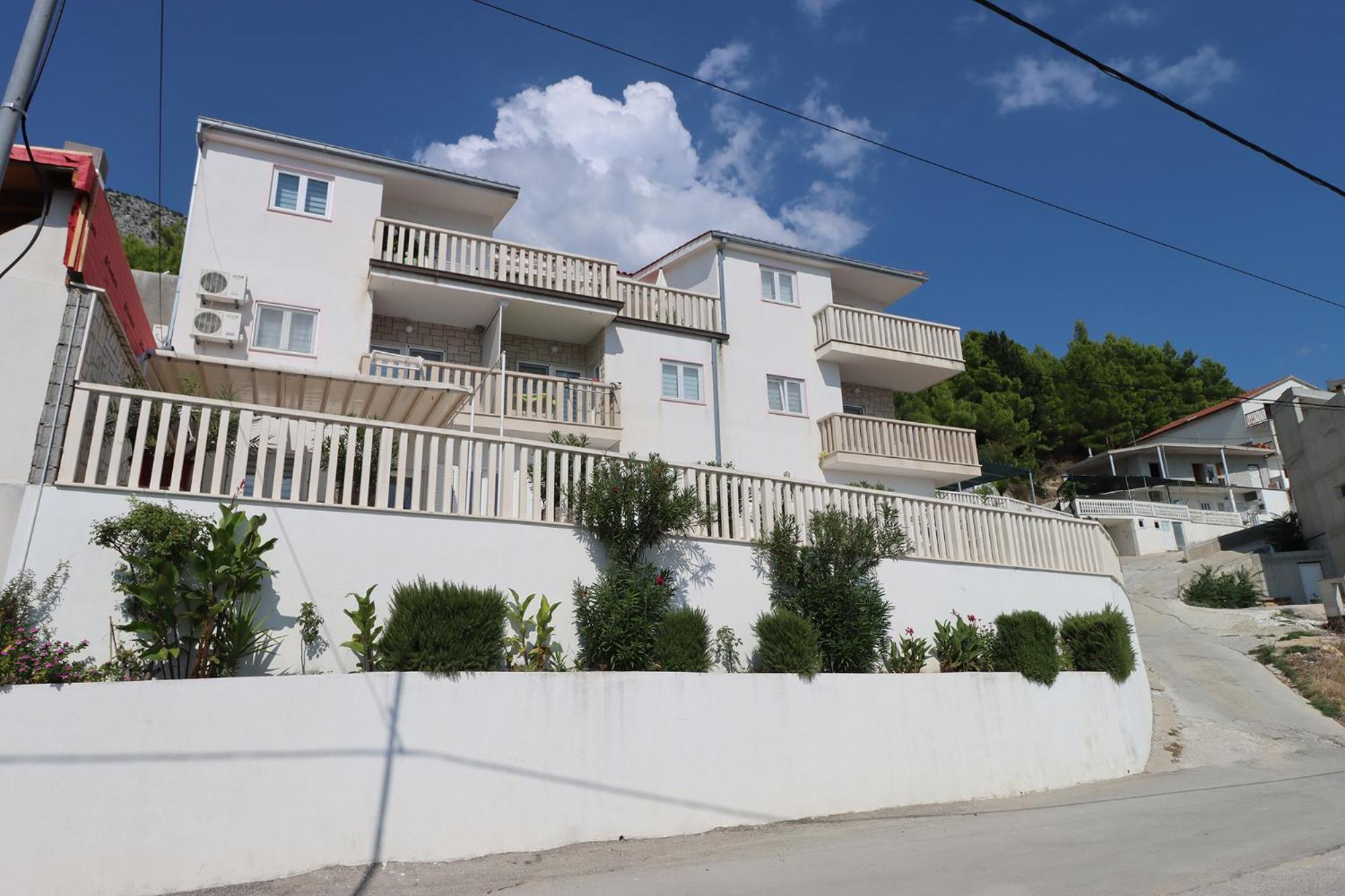 Apartmani Vesna Целина Экстерьер фото